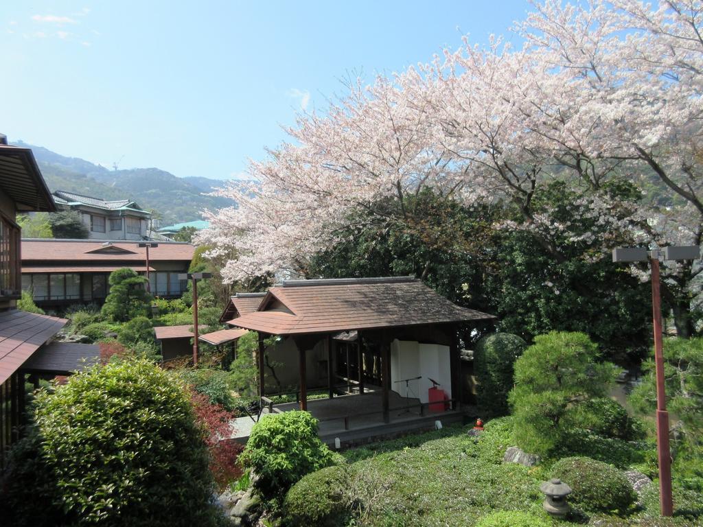 Atamisekitei Annex Sakuragaokasaryo Hotel Atami  Bagian luar foto