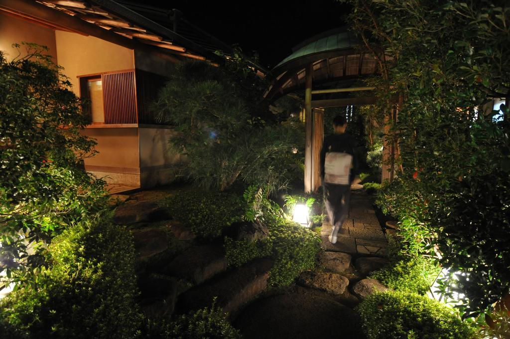 Atamisekitei Annex Sakuragaokasaryo Hotel Atami  Bagian luar foto